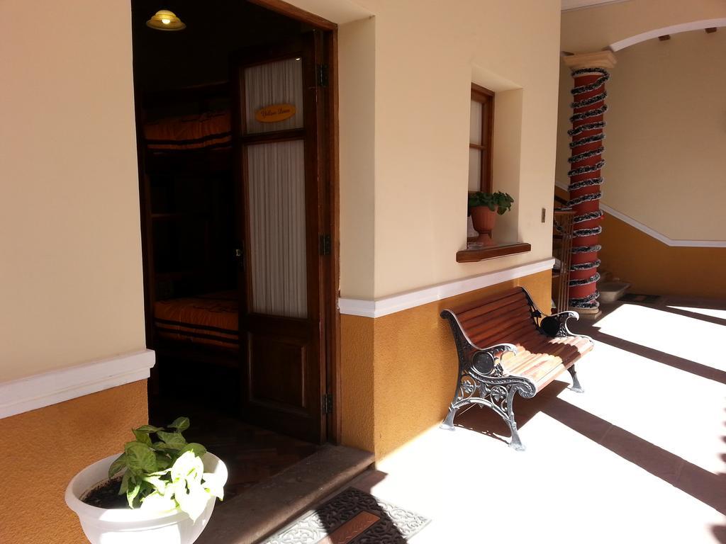 Villa Oropeza Guest House Sucre Habitación foto