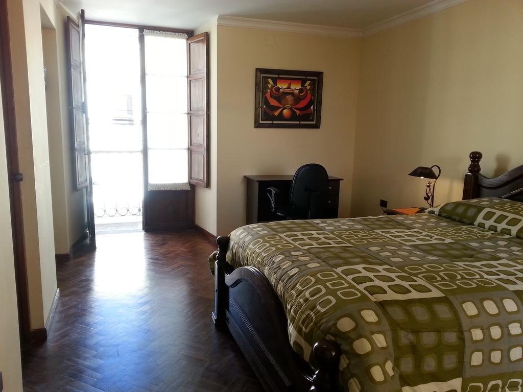 Villa Oropeza Guest House Sucre Habitación foto